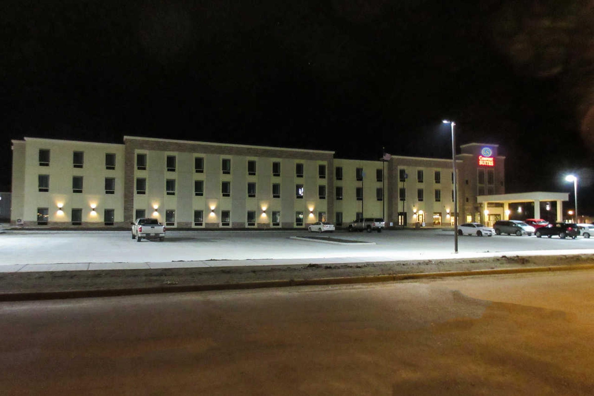 Comfort Suites University Брукингс Экстерьер фото
